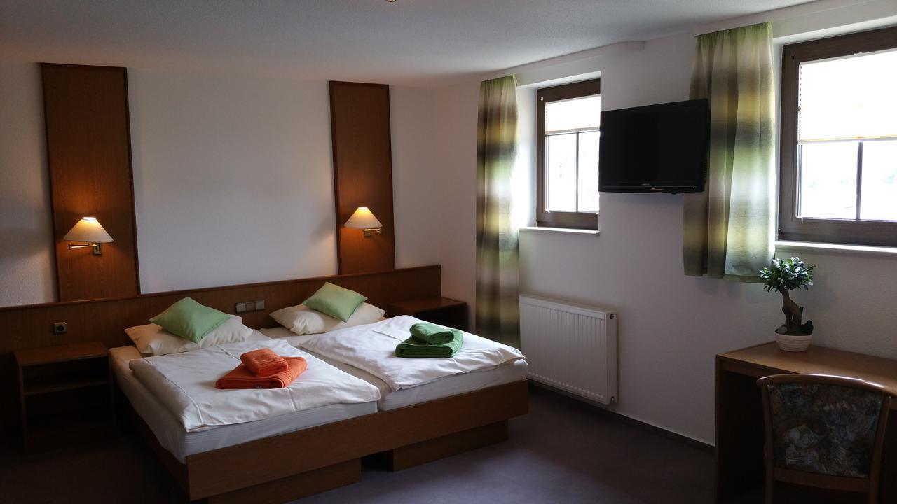 Hotel Am Markt Ehrenfriedersdorf المظهر الخارجي الصورة