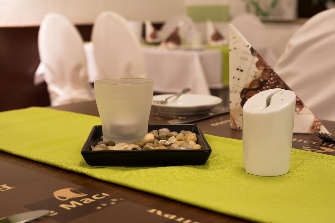 Hotel Am Markt Ehrenfriedersdorf المظهر الخارجي الصورة